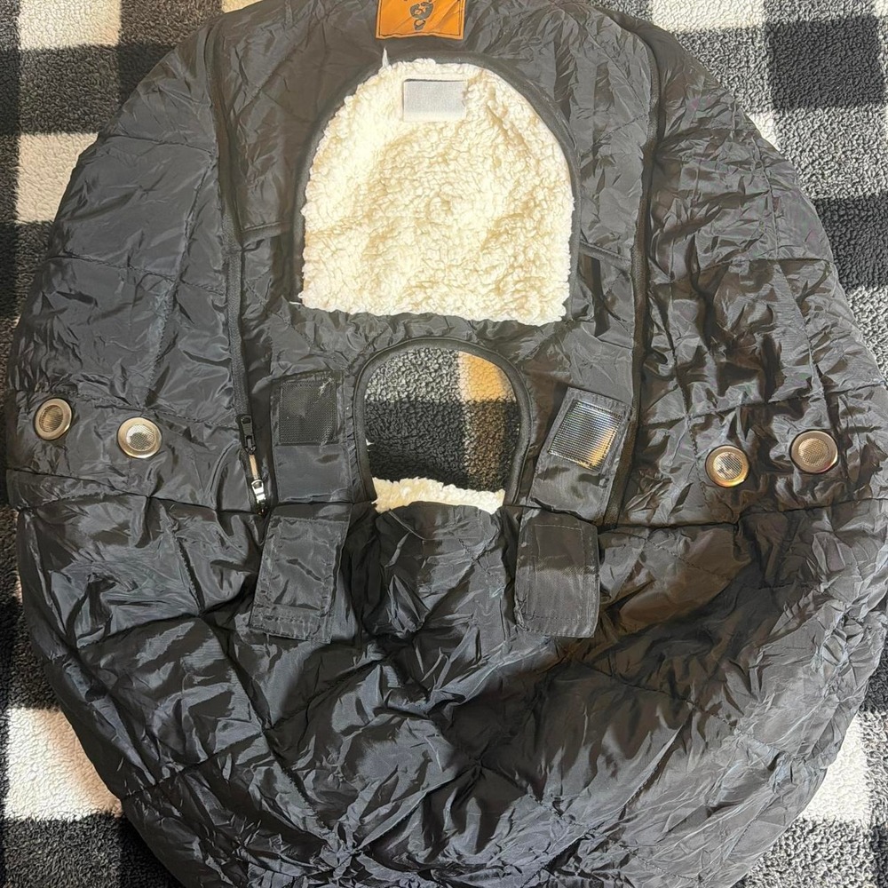 7 A.M. Enfant Car Seat Winter Cover Black Quilted Faux Shearling Lining